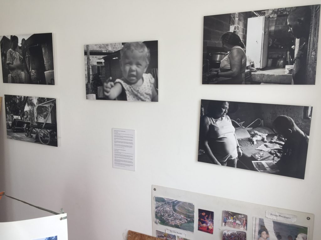 Images from JV's photo exhibition of evicted Vila Autódromo families featured in the Evictions Museum