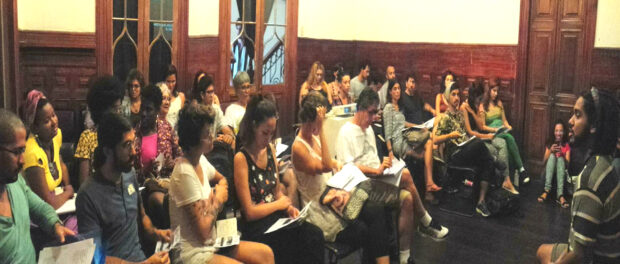 Course participants at the Castelinho in Flamengo. Photo by Anderson Caboi