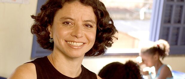 Eliana Sousa Silva, director of Redes da Maré and of the Division for Community and University Integration at the Federal University of Rio de Janeiro (UFRJ) Eliana Sousa Silva, director of Redes da Maré and of the Division for Community and University Integration at the Federal University of Rio de Janeiro (UFRJ)