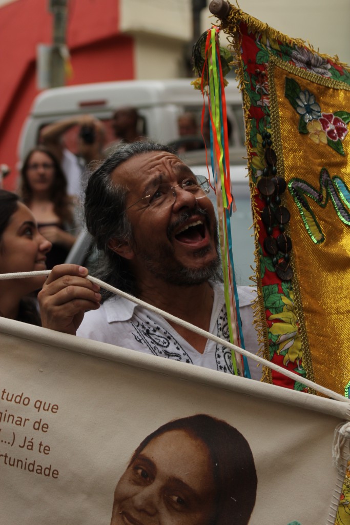 Mario Chagas leading the procession