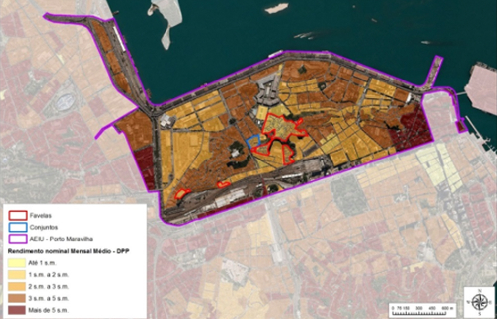 Map showing distribution of different income groups in the port area,. The red lines represent the favelas, the blue lines represent apartment complexes and the purple lines delineate the Porto Maravilha project.