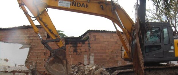 Demolitions in Vila Autódromo this October. Photo from Vila Autódromo's Facebook page