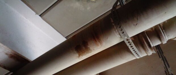 Leaking pipes in the first Morar Carioca apartment block