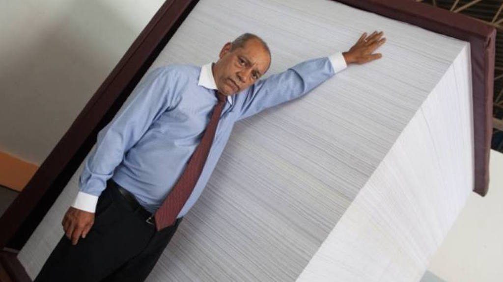 When a lawyer from Belo Horizonte compiled the entire Brazilian tax code into a single book, it weighed 7 tons, equivalent to two adult hippopotamuses. When a lawyer from Belo Horizonte compiled the entire Brazilian tax code into a single book, it weighed 7 tons, equivalent to two adult Hippopotamuses.