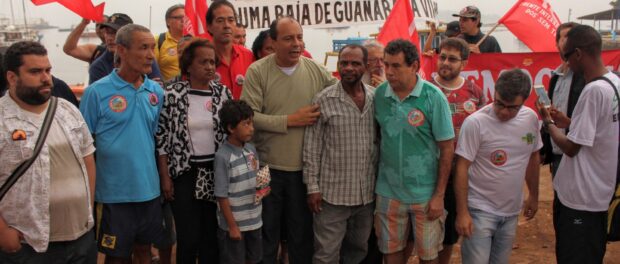 Community members including Sergio Ricardo of Baia Viva and first fisherwoman of Guanabara Zaine Coutinho convened for a press conference to start the protest