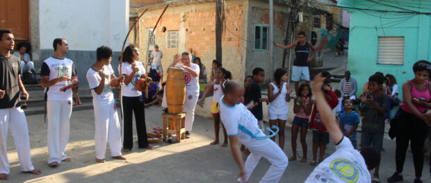 Capoeira circle perform in the square. Photo by Miriane Peregrino