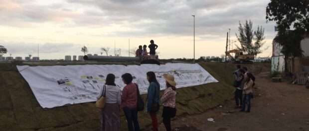 Presenting the timeline in Vila Autódromo