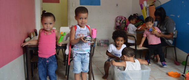 Kids at União de Mulheres' daycare