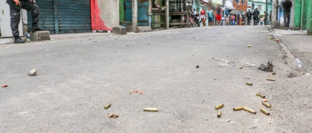 Bullet capsules were left on the streets of Complexo do Alemão after confrontation in February 2017 (Photo: Betinho Casas Novas Voice of Communities)