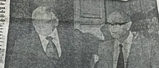 Interior Minister arm-in-arm with Rio de Janeiro Governor Chagas Freitas, published in O Dia in June 1979.