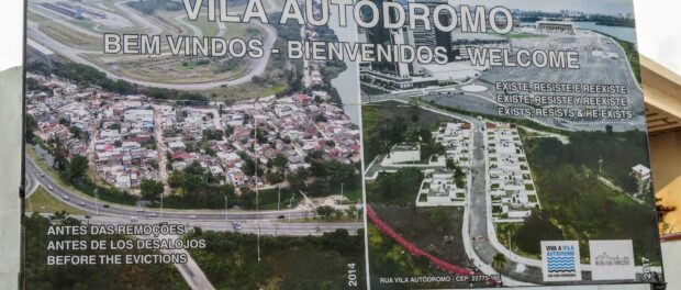 Vila Autódromo welcome sign depicting the original community (left) and as it stands today (right).