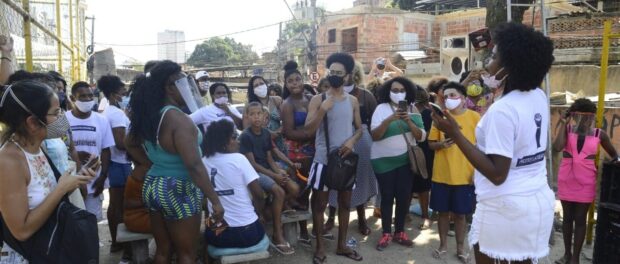 Elonah opening the first edition of OCA, in Prachinha do Viradouro (Viradouro Square). Photo by Rafael Lopes.