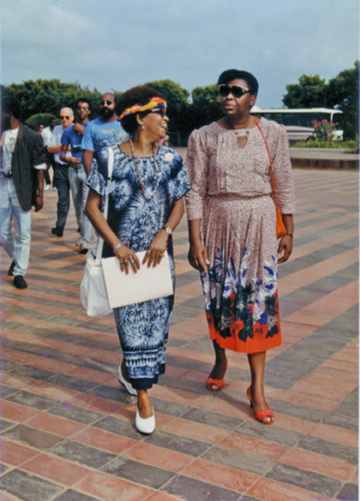Lelia Gonzalez and then recently-elected Rio de Janeiro city councilor Benedita da Silva in 'Dakar Conference', in Dakar, Senegal, in 1986.