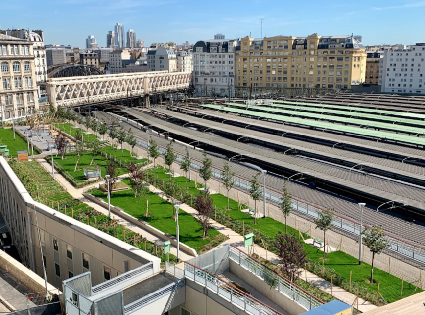 The Marielle Franco Suspended Garden, next to the Gare de l'Est. Photo: Hypeness